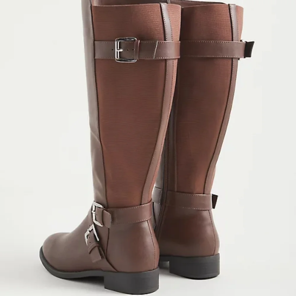 👣TORRID 🍀Brown Faux Leather Side Buckle Knee Boot